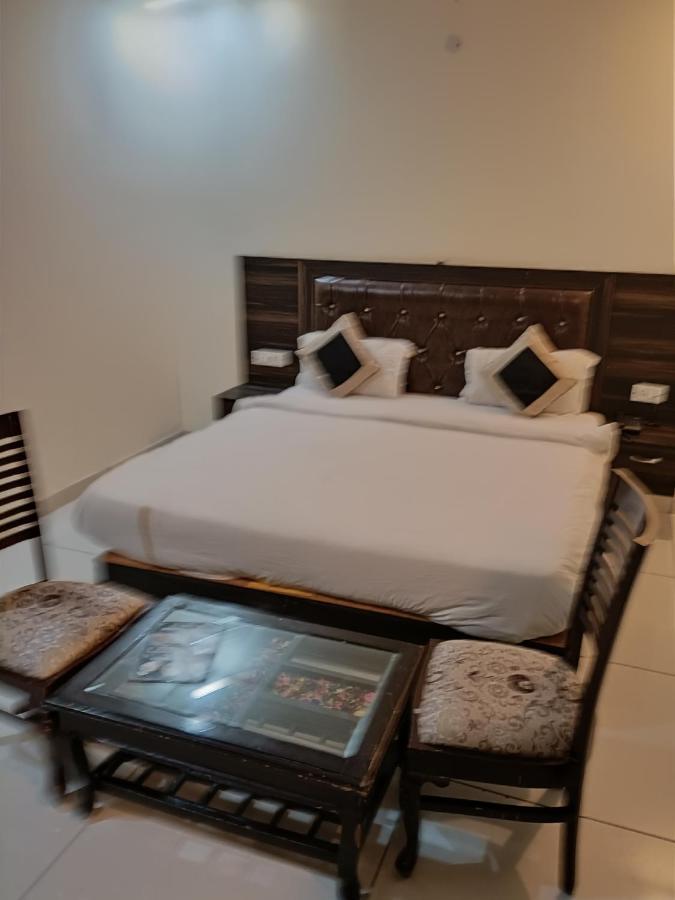 Hotel Aerotech Near Igi Airport Νέο Δελχί Εξωτερικό φωτογραφία
