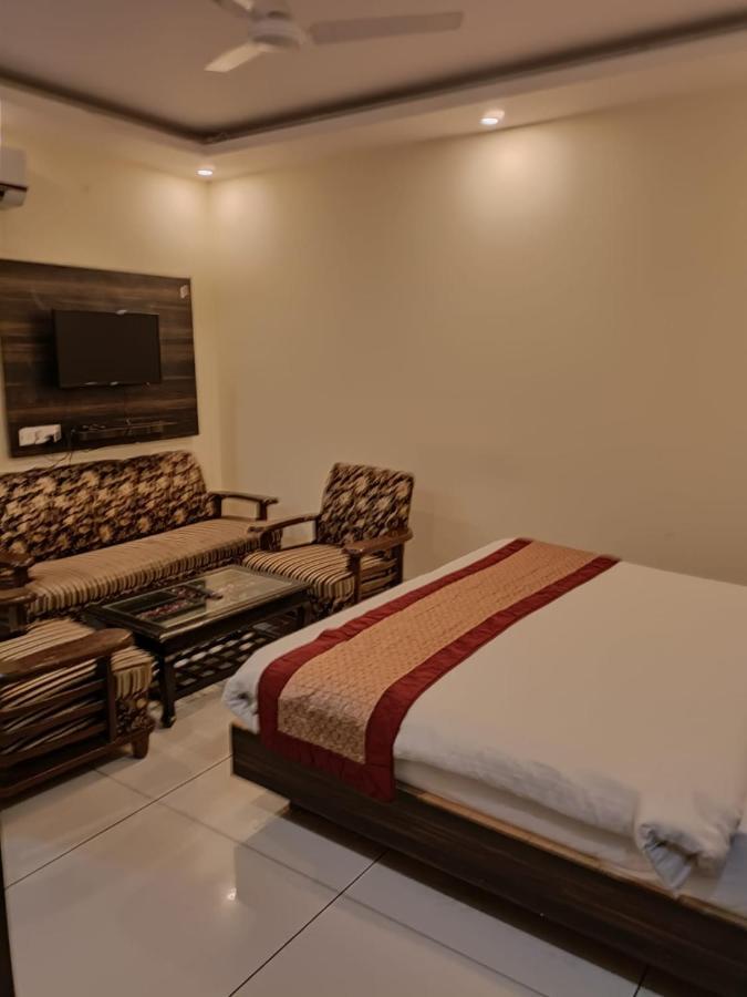 Hotel Aerotech Near Igi Airport Νέο Δελχί Εξωτερικό φωτογραφία