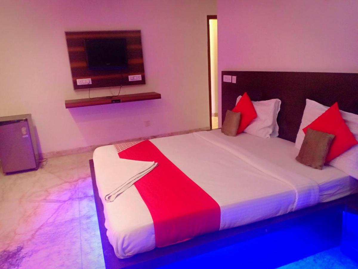 Hotel Aerotech Near Igi Airport Νέο Δελχί Εξωτερικό φωτογραφία
