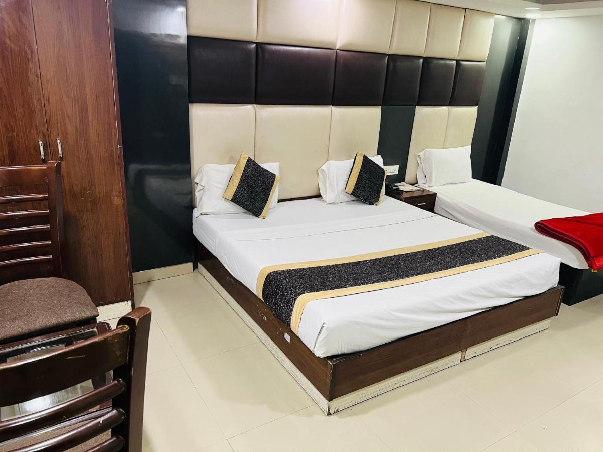 Hotel Aerotech Near Igi Airport Νέο Δελχί Εξωτερικό φωτογραφία